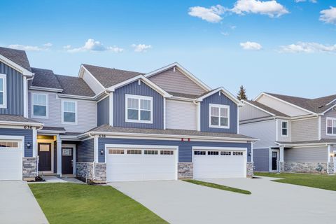 Photo of 638 Cassia Court, Crystal Lake, IL 60012 (MLS # 12553883)