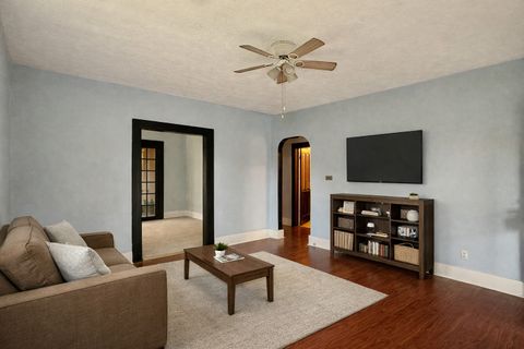 Tiny photo for 203 W 12th St, Metropolis, IL 62960 (MLS # 12594293)