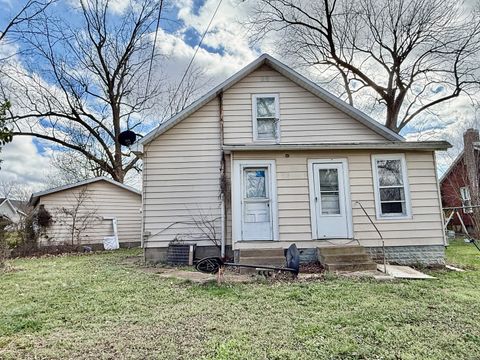 Tiny photo for 203 W 12th St, Metropolis, IL 62960 (MLS # 12594293)