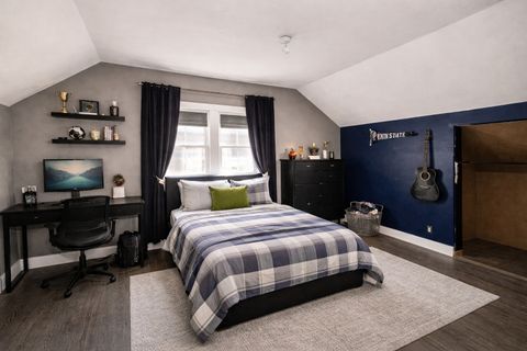 Tiny photo for 203 W 12th St, Metropolis, IL 62960 (MLS # 12594293)