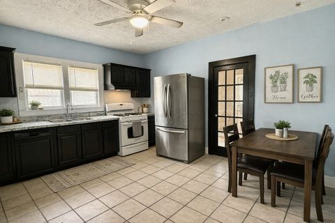 Tiny photo for 203 W 12th St, Metropolis, IL 62960 (MLS # 12594293)