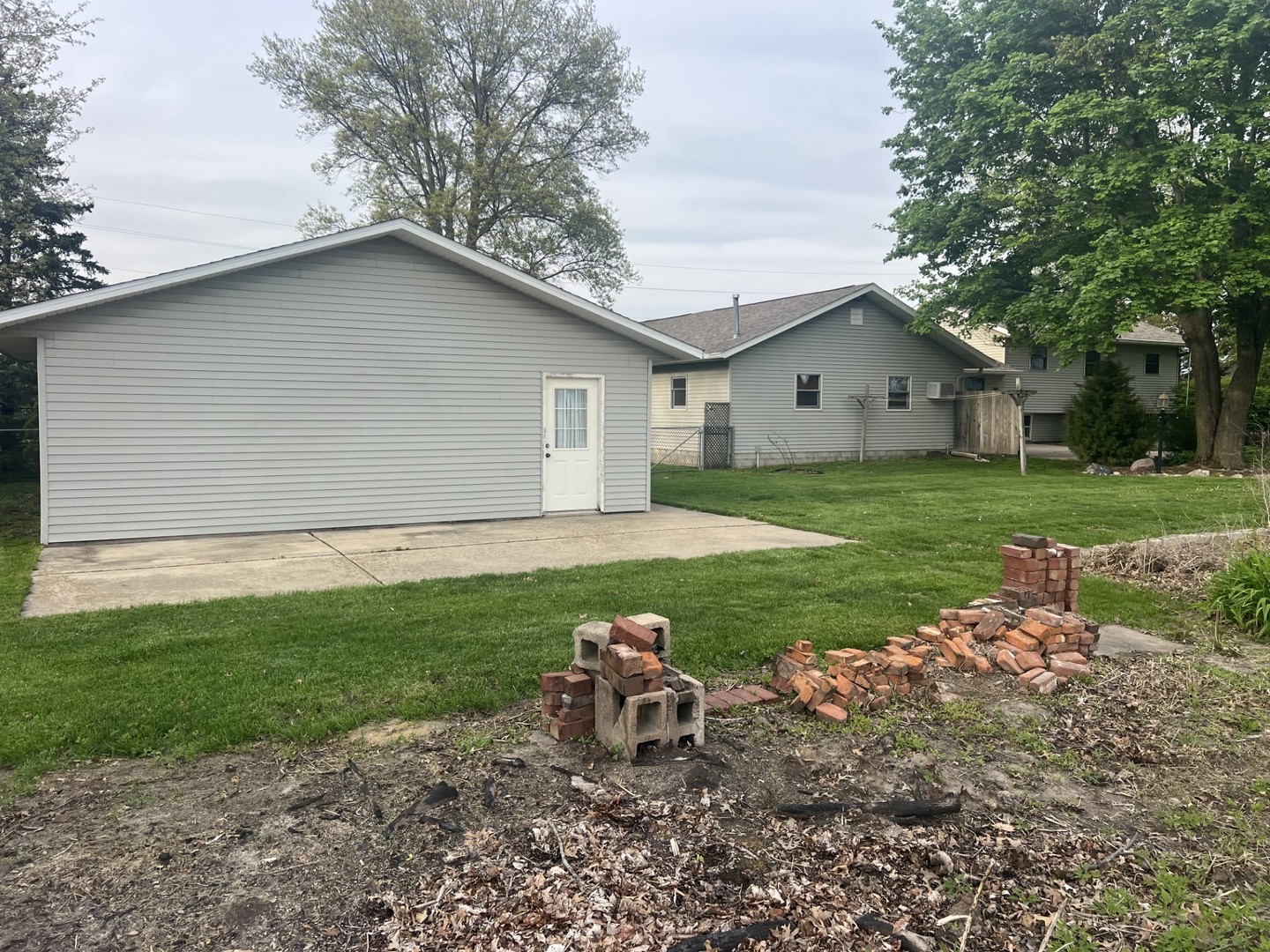10093 Wolf Road