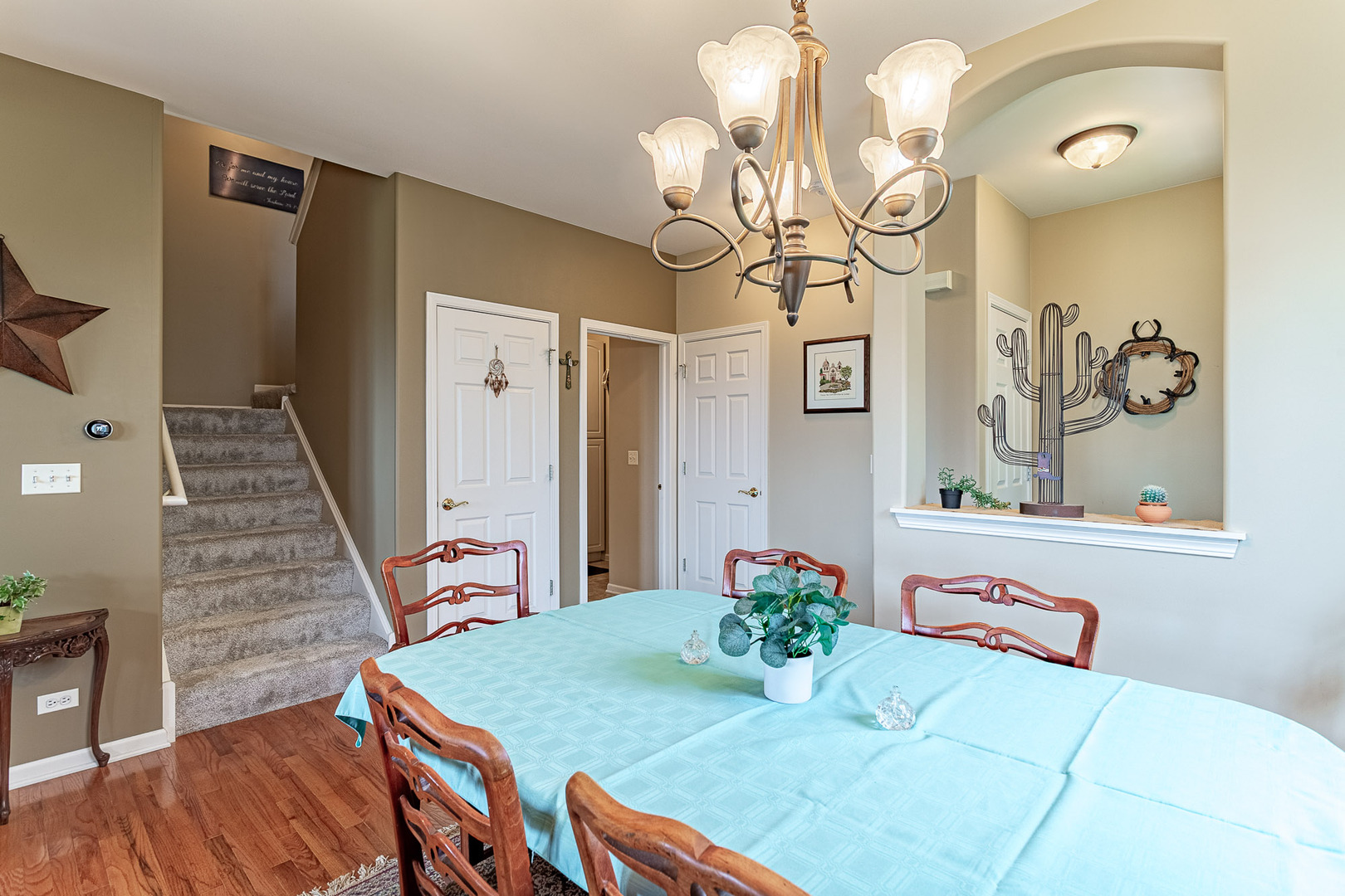1446 W Remington Lane