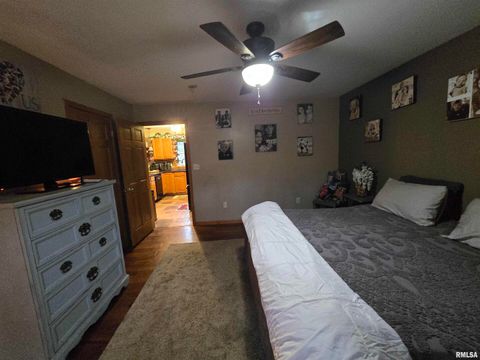 Tiny photo for 11882 E Goshen Meadows Road, Mt Vernon, IL 62864 (MLS # EB460595)