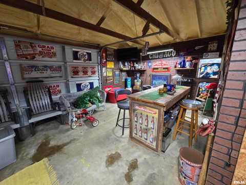 Tiny photo for 11882 E Goshen Meadows Road, Mt Vernon, IL 62864 (MLS # EB460595)