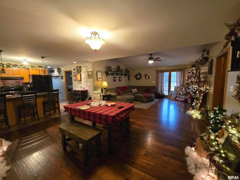 Tiny photo for 11882 E Goshen Meadows Road, Mt Vernon, IL 62864 (MLS # EB460595)