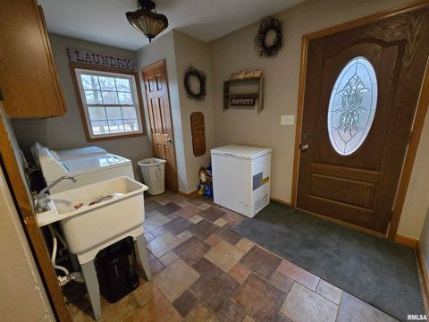 Tiny photo for 11882 E Goshen Meadows Road, Mt Vernon, IL 62864 (MLS # EB460595)