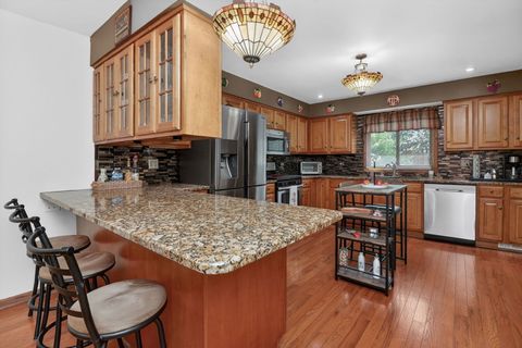 Tiny photo for 2S661 Marie Curie Lane, Warrenville, IL 60555 (MLS # 12618035)