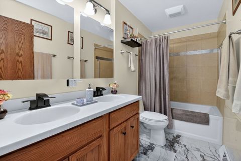 Tiny photo for 2S661 Marie Curie Lane, Warrenville, IL 60555 (MLS # 12618035)