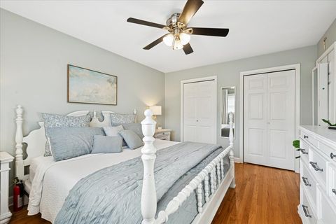 Tiny photo for 430 Valley View Drive, Downers Grove, IL 60516 (MLS # 12544351)