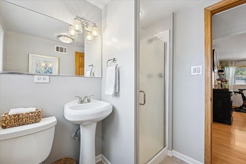 Tiny photo for 430 Valley View Drive, Downers Grove, IL 60516 (MLS # 12544351)