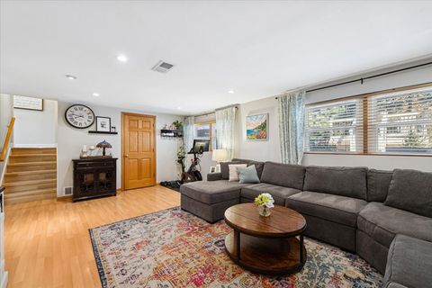 Tiny photo for 430 Valley View Drive, Downers Grove, IL 60516 (MLS # 12544351)