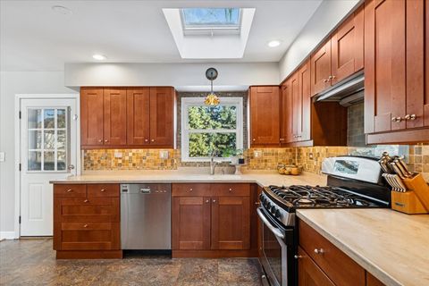 Tiny photo for 430 Valley View Drive, Downers Grove, IL 60516 (MLS # 12544351)