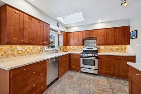 Tiny photo for 430 Valley View Drive, Downers Grove, IL 60516 (MLS # 12544351)