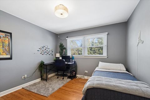 Tiny photo for 430 Valley View Drive, Downers Grove, IL 60516 (MLS # 12544351)