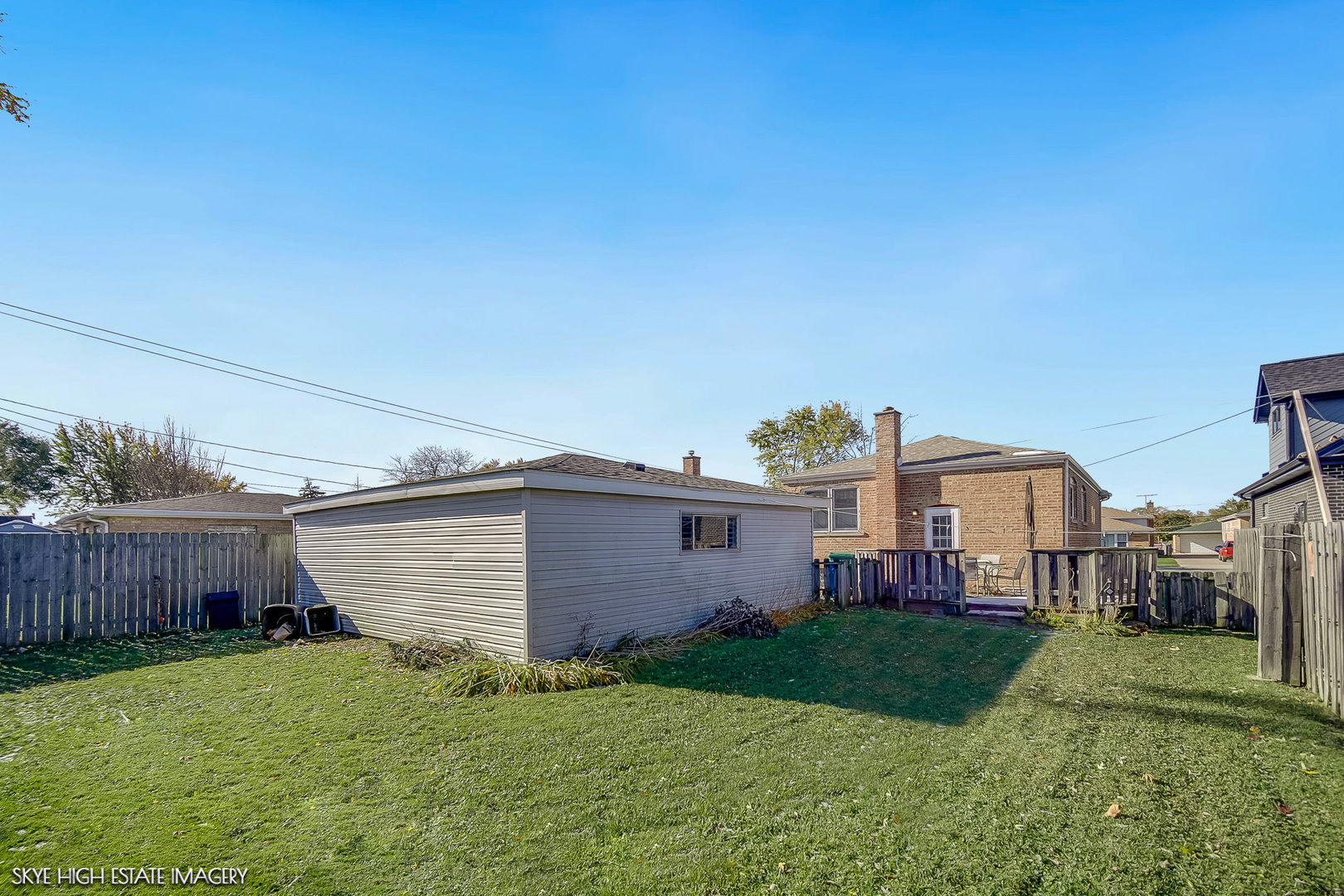 8121 Mcvicker Avenue