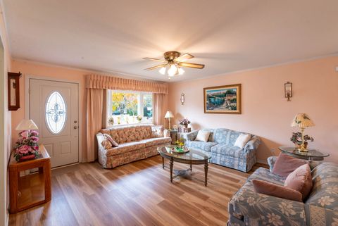 Tiny photo for 2019 Gilboa Avenue, Zion, IL 60099 (MLS # 12513200)