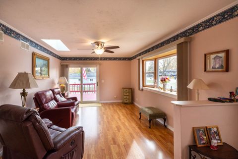 Tiny photo for 2019 Gilboa Avenue, Zion, IL 60099 (MLS # 12513200)