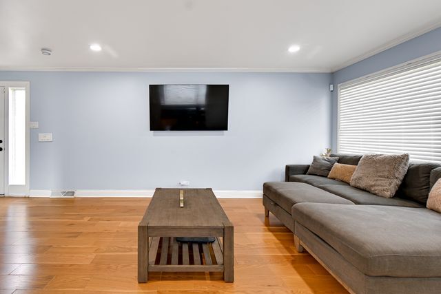 1029 Riverview Drive