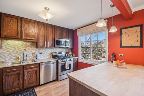 Tiny photo for 241 E Parallel Street #1A, Palatine, IL 60067 (MLS # 12619342)