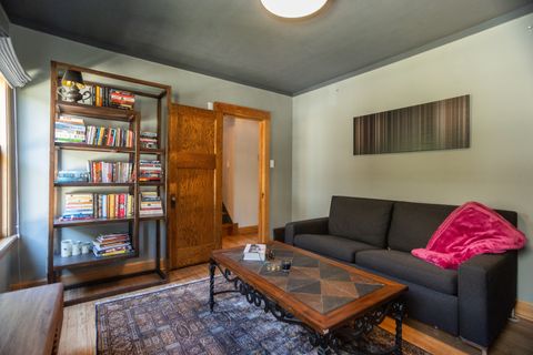 Tiny photo for 920 N Lombard Avenue, Oak Park, IL 60302 (MLS # 12650707)