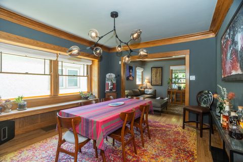 Tiny photo for 920 N Lombard Avenue, Oak Park, IL 60302 (MLS # 12650707)