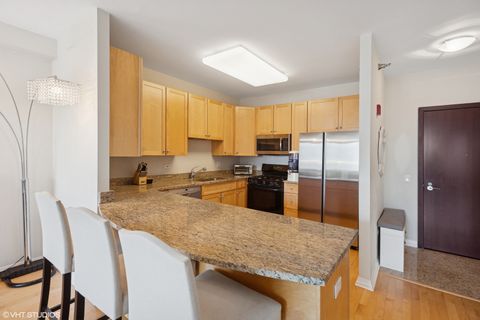 Tiny photo for 33 W Ontario Street #40D, Chicago, IL 60654 (MLS # 12524250)
