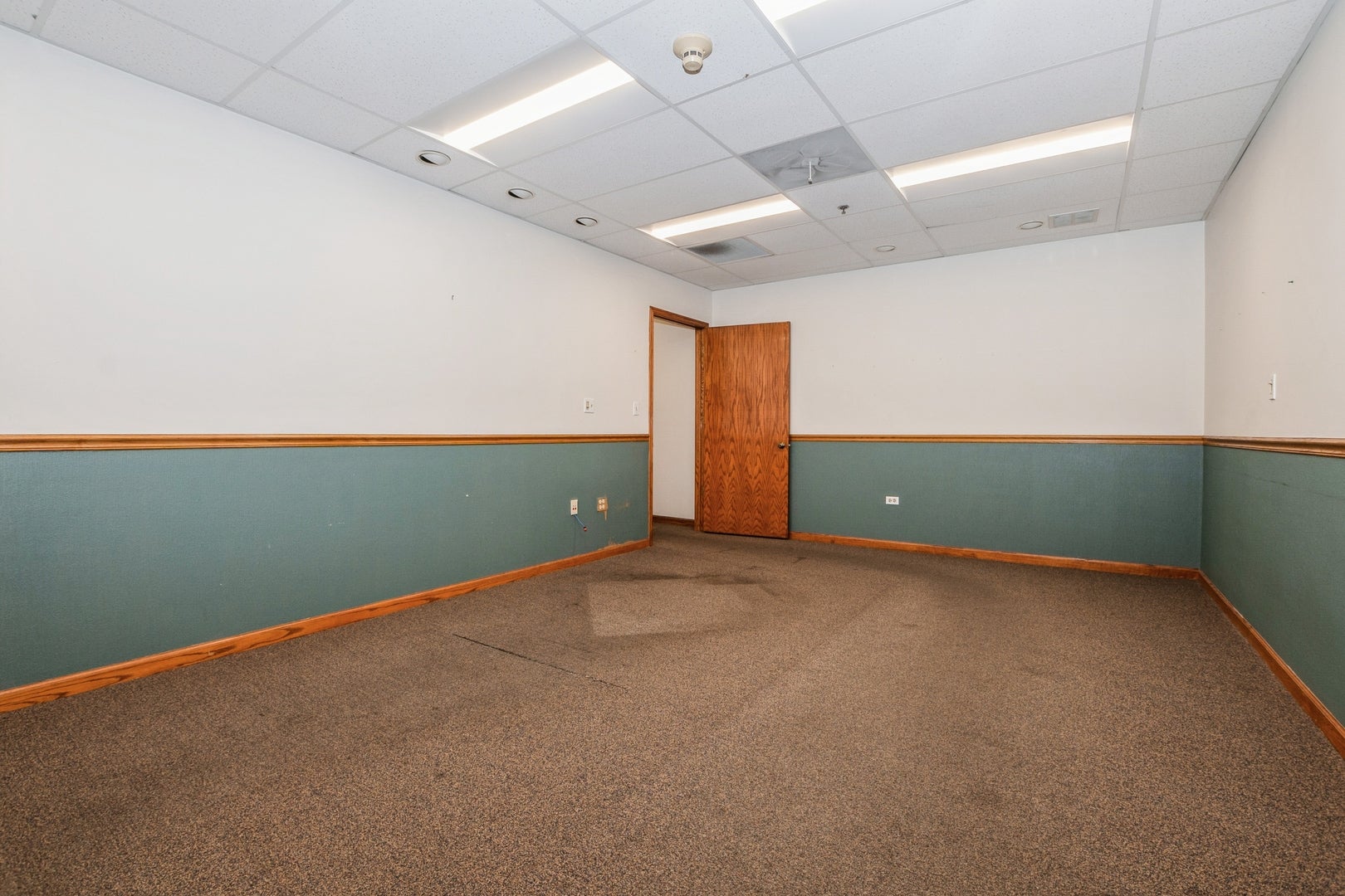 12845 S Cicero Avenue 201