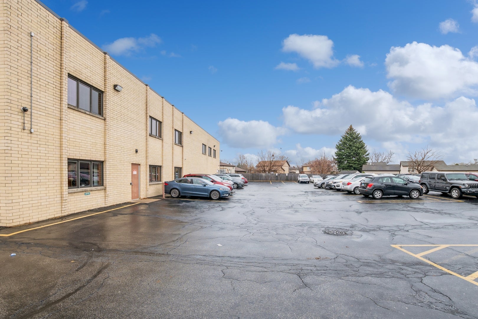 12845 S Cicero Avenue 201