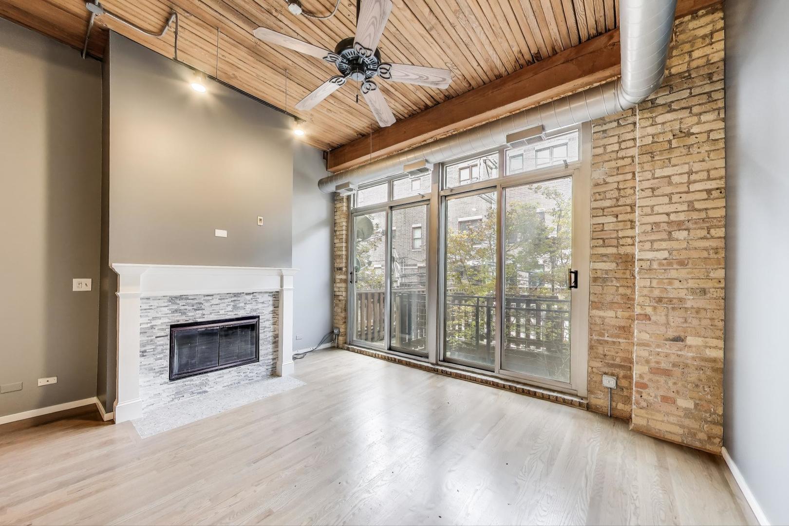 2333 W Saint Paul Street 204