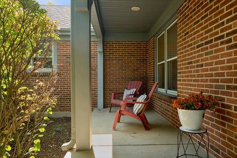 Tiny photo for 634 Raintree Road, Buffalo Grove, IL 60089 (MLS # 12713888)