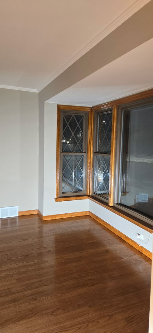 6559 S Kilpatrick Avenue