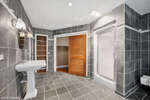 Tiny photo for 13 Chipping Campden Drive, South Barrington, IL 60010 (MLS # 12390725)