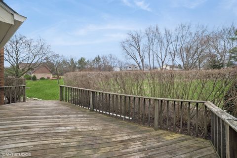 Tiny photo for 13 Chipping Campden Drive, South Barrington, IL 60010 (MLS # 12390725)