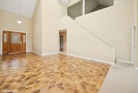 Tiny photo for 13 Chipping Campden Drive, South Barrington, IL 60010 (MLS # 12390725)