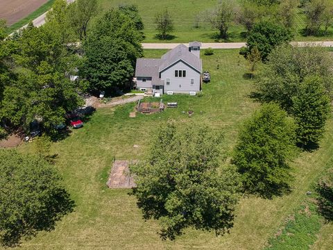 Tiny photo for 12014 Prairie Center Road, Clinton, IL 61727 (MLS # 12638872)