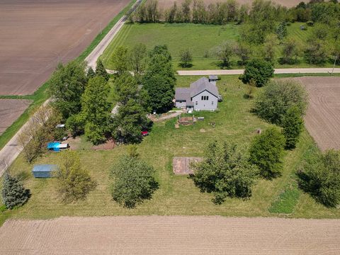 Tiny photo for 12014 Prairie Center Road, Clinton, IL 61727 (MLS # 12638872)