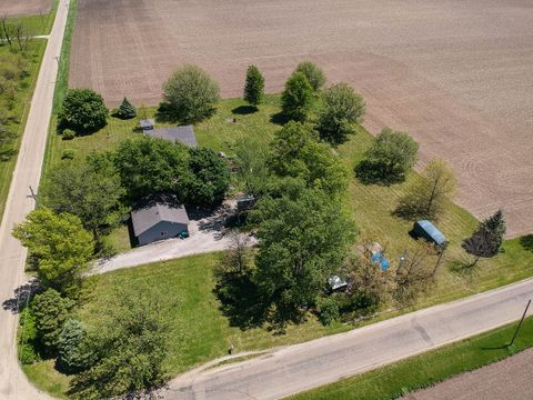 Tiny photo for 12014 Prairie Center Road, Clinton, IL 61727 (MLS # 12638872)