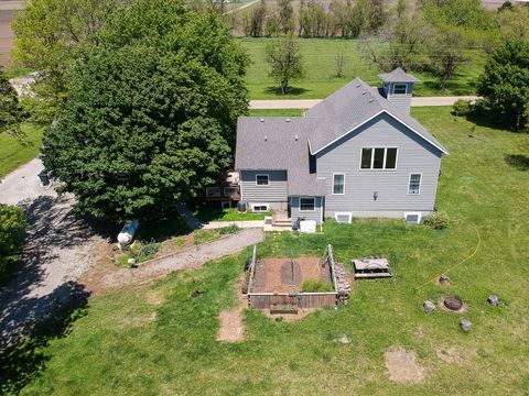 Tiny photo for 12014 Prairie Center Road, Clinton, IL 61727 (MLS # 12638872)