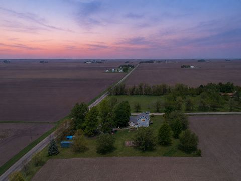 Tiny photo for 12014 Prairie Center Road, Clinton, IL 61727 (MLS # 12638872)