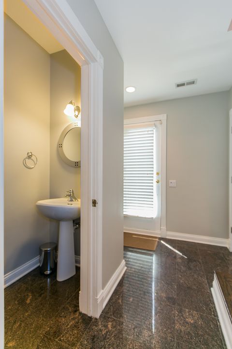 Tiny photo for 2005 N HOYNE Avenue, Chicago, IL 60647 (MLS # 12524221)