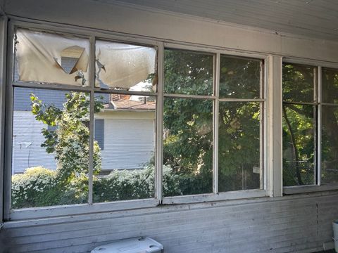 Tiny photo for 214 College Avenue, DeKalb, IL 60115 (MLS # 12468305)