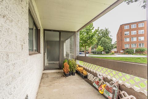 Tiny photo for 322 W Miner Street #1C, Arlington Heights, IL 60005 (MLS # 12728526)