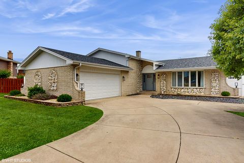 Photo of 15233 LAWRENCE Court, Orland Park, IL 60462 (MLS # 12396927)