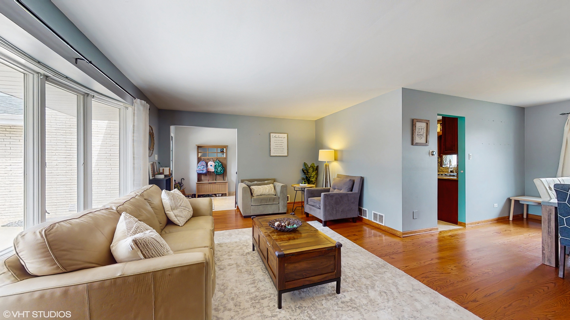 15233 LAWRENCE Court