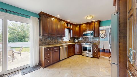 Tiny photo for 15233 LAWRENCE Court, Orland Park, IL 60462 (MLS # 12396927)