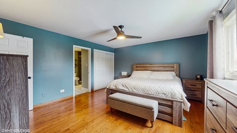 Tiny photo for 15233 LAWRENCE Court, Orland Park, IL 60462 (MLS # 12396927)