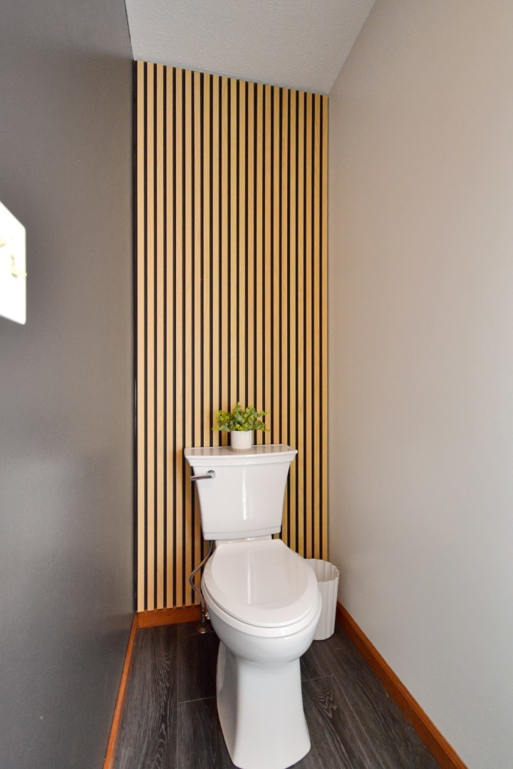 Normal, Illinois 61761, United States, 4 Bedrooms Bedrooms, ,3 BathroomsBathrooms,Residential,Active,186121