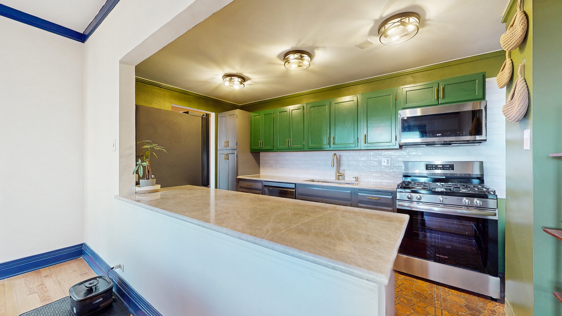 5300 S Shore Drive 59