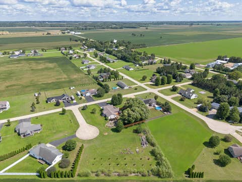 Tiny photo for 21157 Balk Lane, Fulton, IL 61252 (MLS # 12736024)